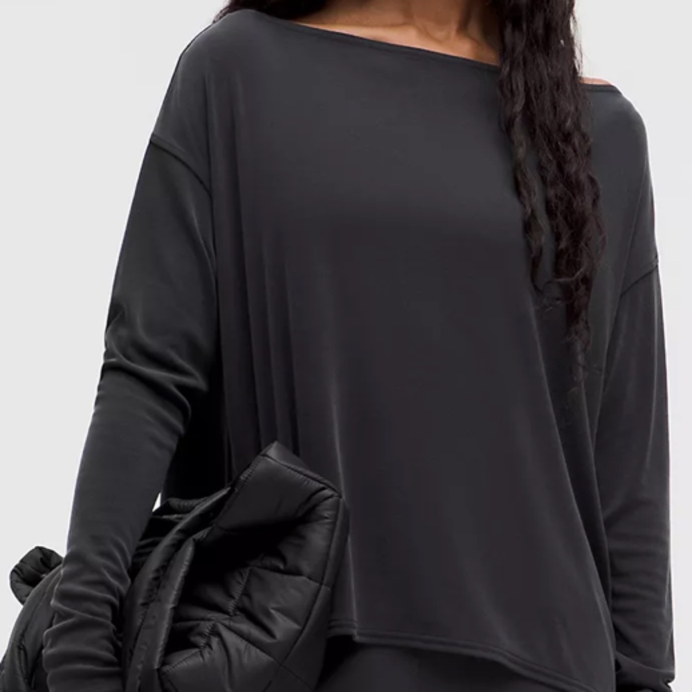 Lululemon Drapey Softstreme Off-The-Shoulder Long-Sleeve Shirt